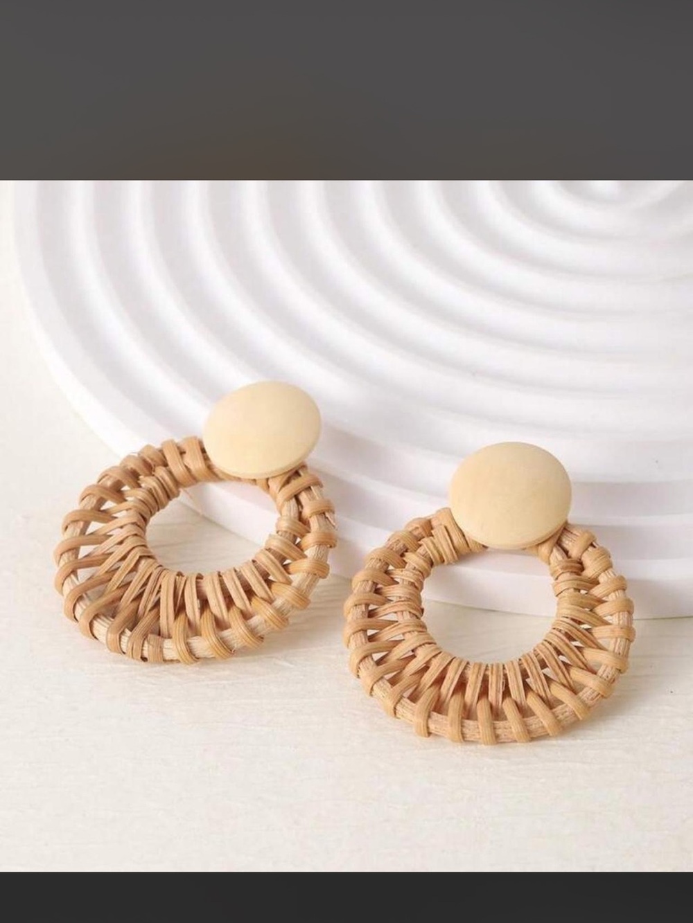 Brand new SHEIN Rattan earrings with wooden beads